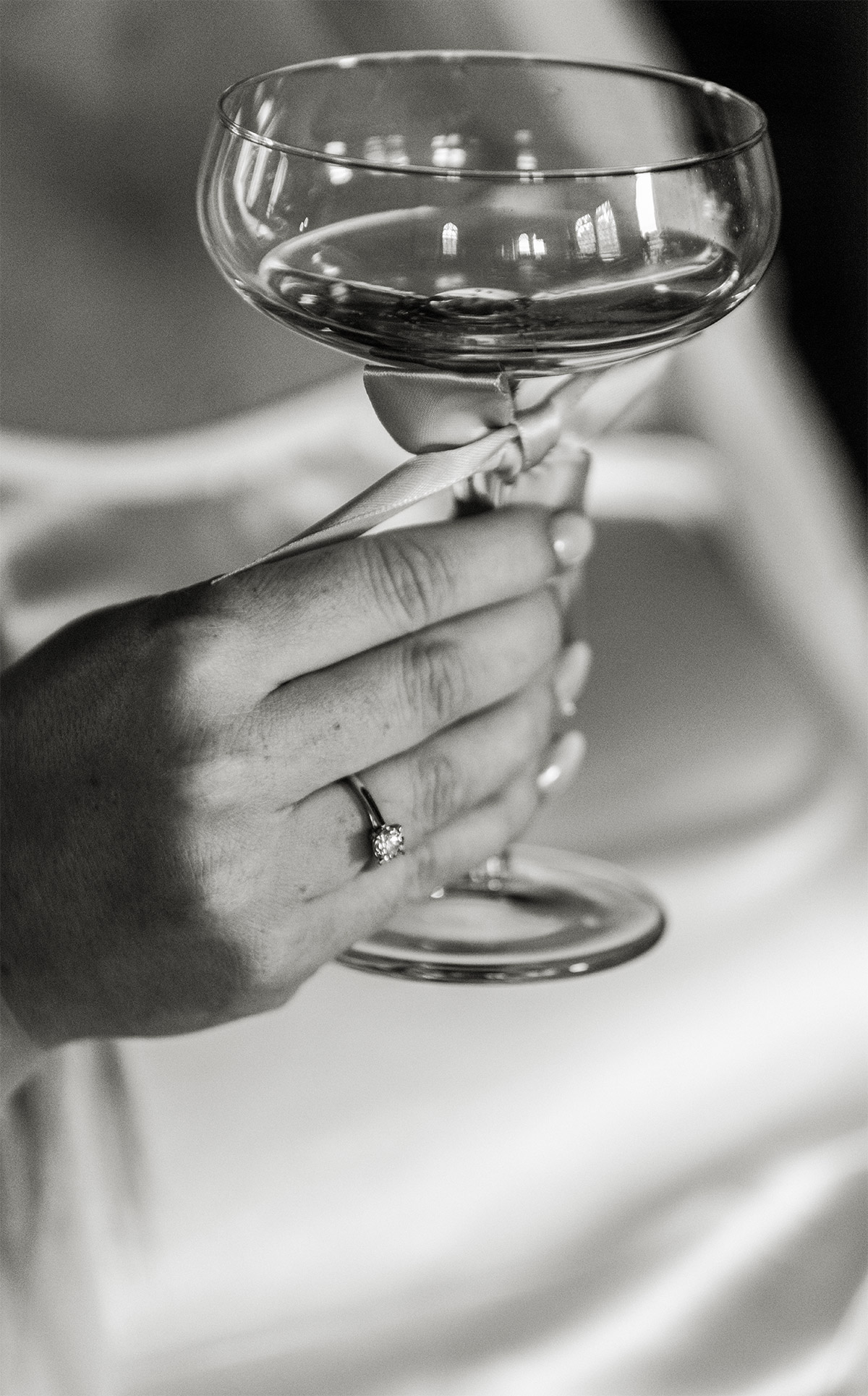 Why Hatfield Park is the dream micro wedding venue wedding drinks